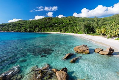 Anse Takamaka