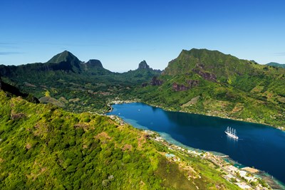 Les baies majestueuses de Moorea