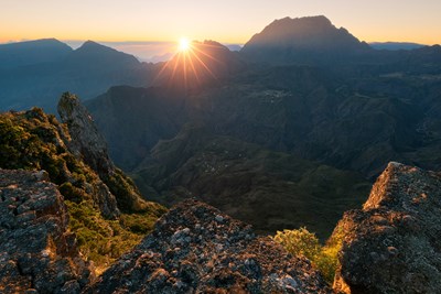 Le col du Ma�do, un panorama spectaculaire sur Mafate