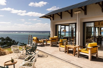 Le restaurant 1528 Dining, avec vue sur la mer