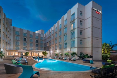 photo courtyard nassau downtown junkanoo beach by marriott