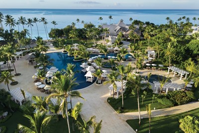 De vastes piscines au coeur d�un environnement tropical luxuriant