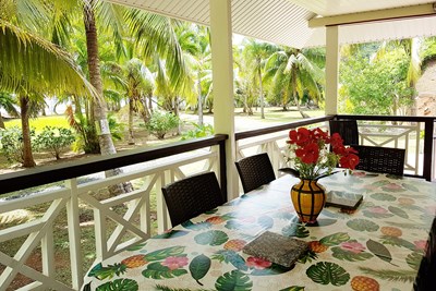 Terrasse du Fare Hibiscus