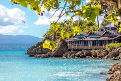 Bienvenue au restaurant Zawag face � la plage en hauteur