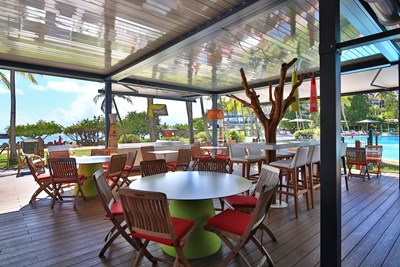 Vous pourrez aussi vous restaurer sur la terrasse en ext�rieur