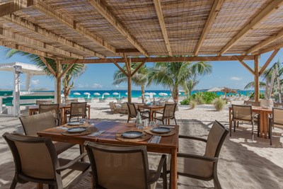 Restaurant avec vue sur la plage