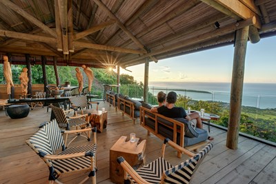 Le bar avec vue