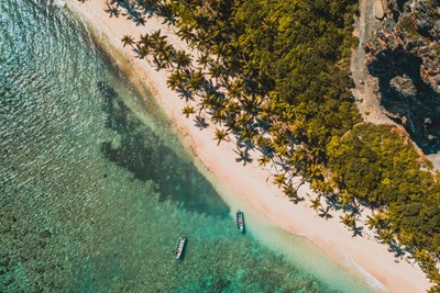 Playa Front�n, une plage accessible par la mer