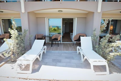 Orient Beach Hotel