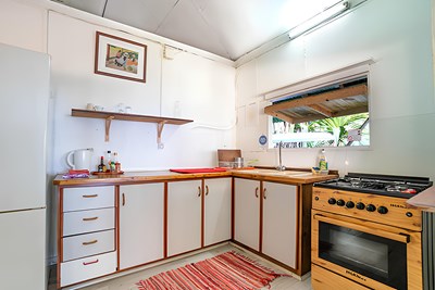 Manomano Lodge - 2BR Mataiea Beach Bungalow & Kitchen - Cuisine