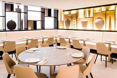 Simon Hotel