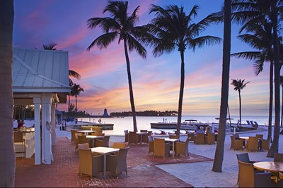 Tranquility Bay Beachfront Hotel