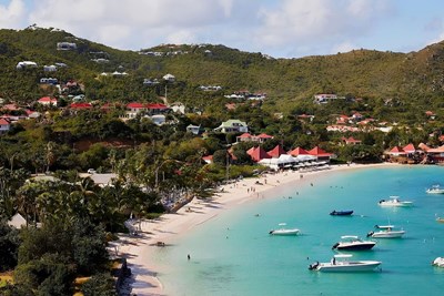 Tropical H�tel | La Plage de Saint-Jean