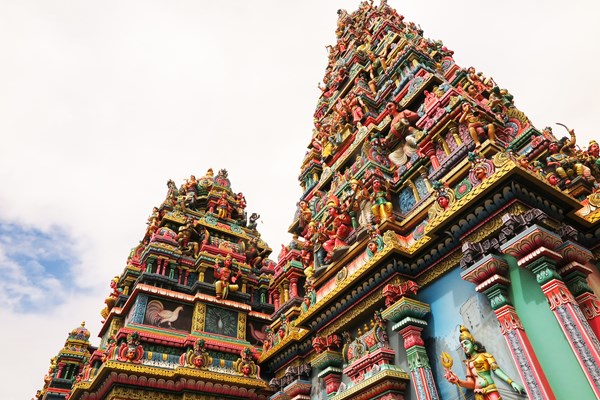 kaylasson temple, le plus beau temple de port-louis