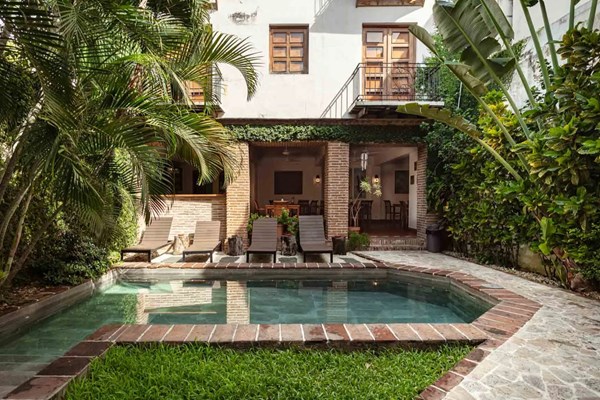 villa colonial