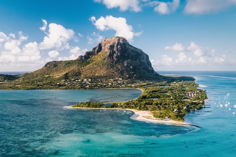 Paradis Beachcomber Golf Resort & Spa