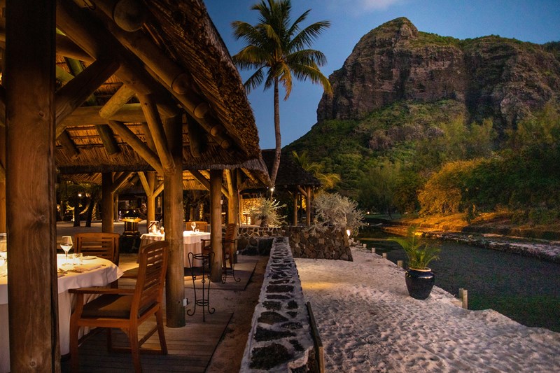 Paradis Beachcomber Golf Resort & Spa